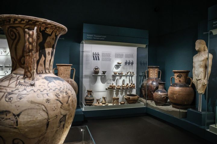 Στιγμιότυπο από την επανέκθεση στο Αρχαιολογικό Μουσείο Ελευσίνας