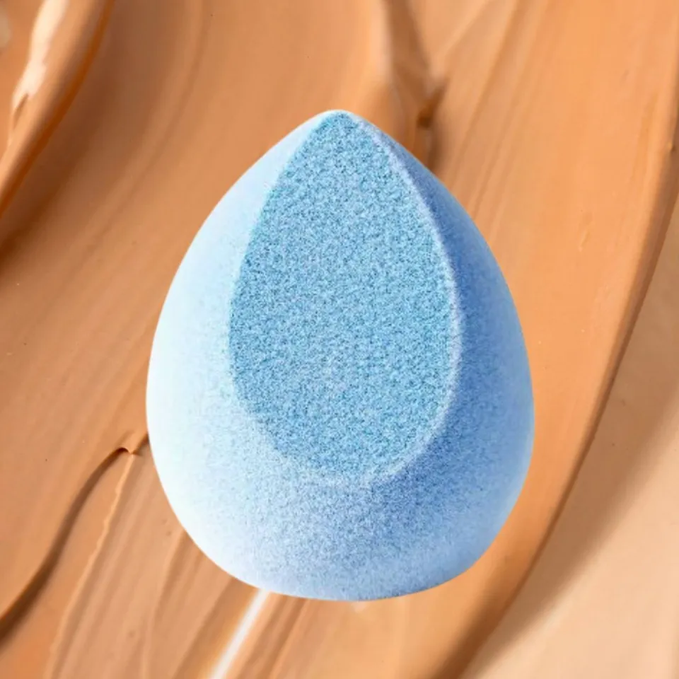 Juno Microfiber Velvet Makeup Sponge Honest ReviewHelloGiggles