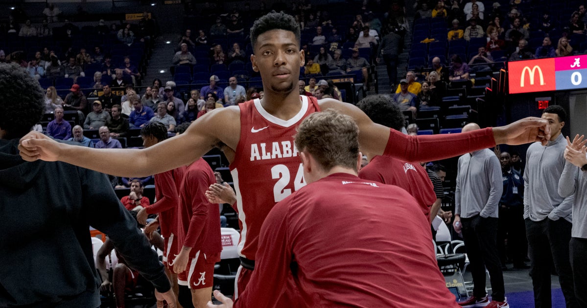 Alabama Coach Apologizes For Player's Pregame Pat-Down | HuffPost Sports