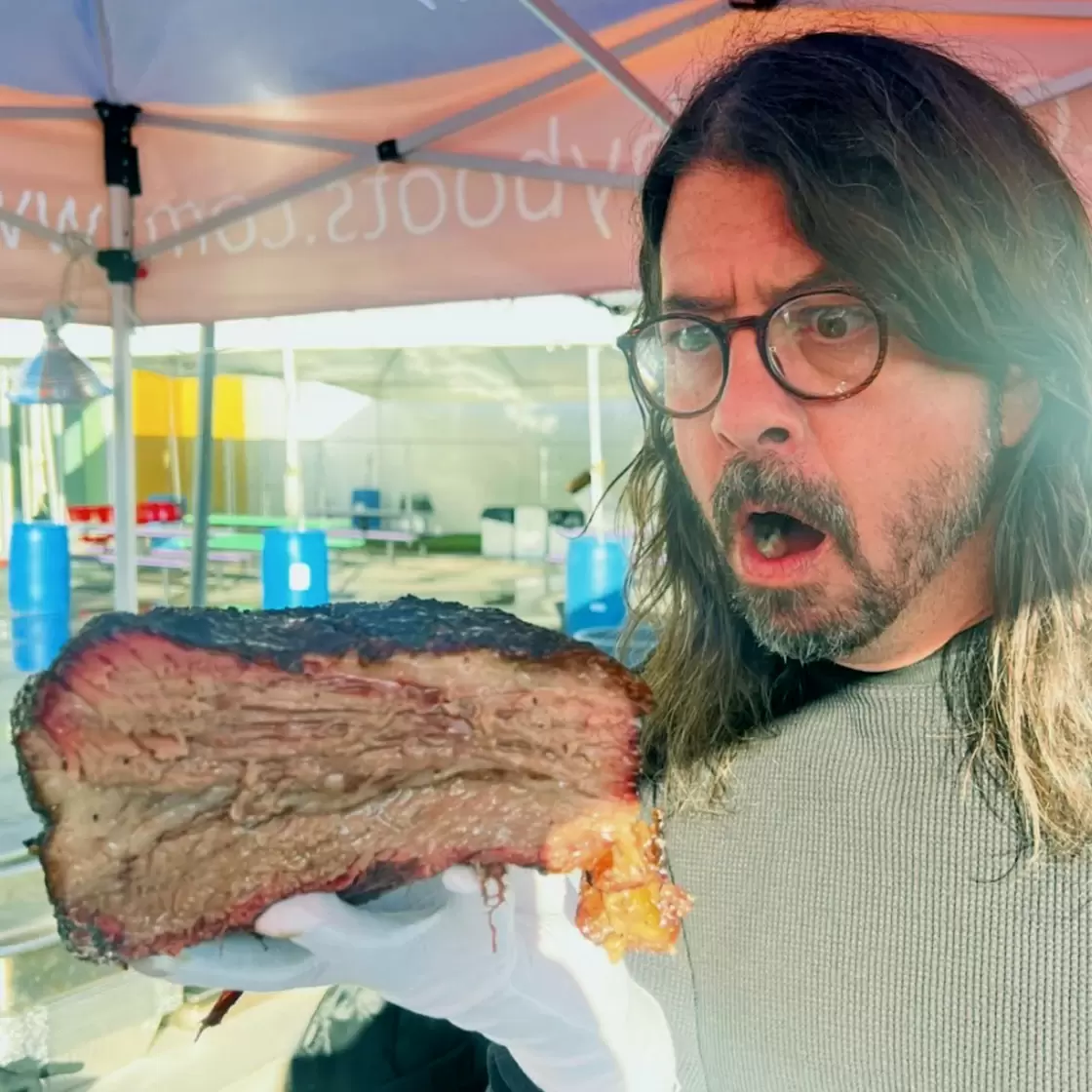 Dave Grohl Spent Over 24 Hours Barbecuing For The Homeless During ...