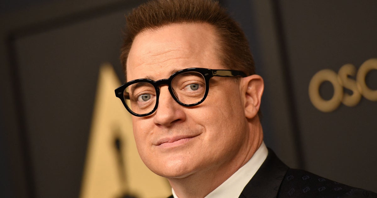NextImg:Brendan Fraser Recalls Near-Death Experience On 'The Mummy'
