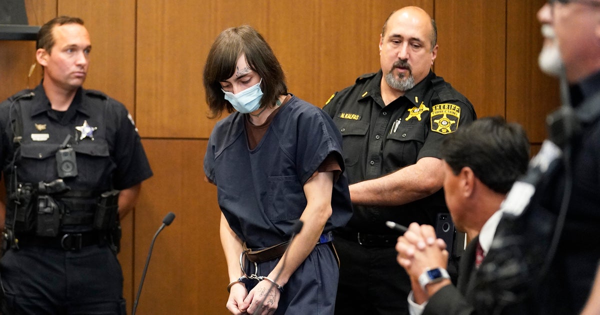 NextImg:Bomb Materials Found At Home Of Alleged Highland Park Gunman: Warrant