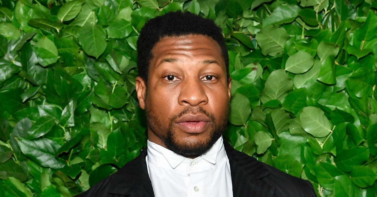 NextImg:Jonathan Majors Tears Up After Surprise Emotional Visit From College Instructor