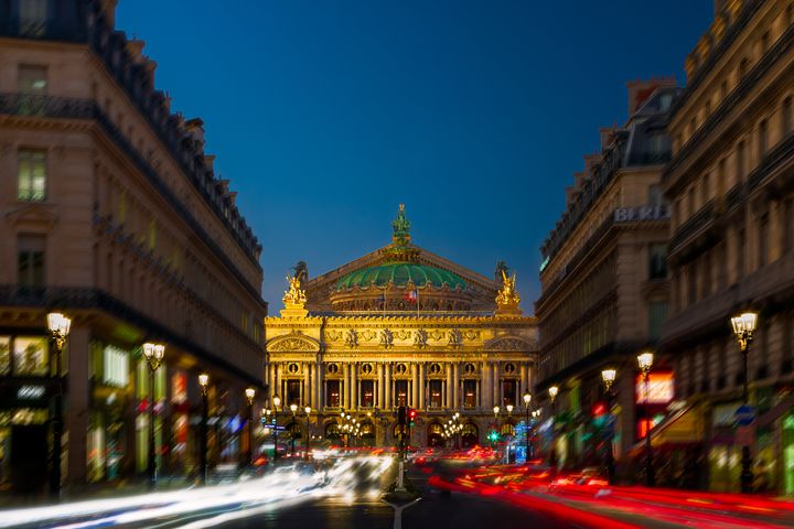『オペラ座の怪人』の舞台となったパリの歌劇場「ガルニエ宮」