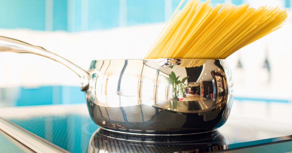 The Right (And Wrong) Way To Cook Pasta, According To Italian Cooks