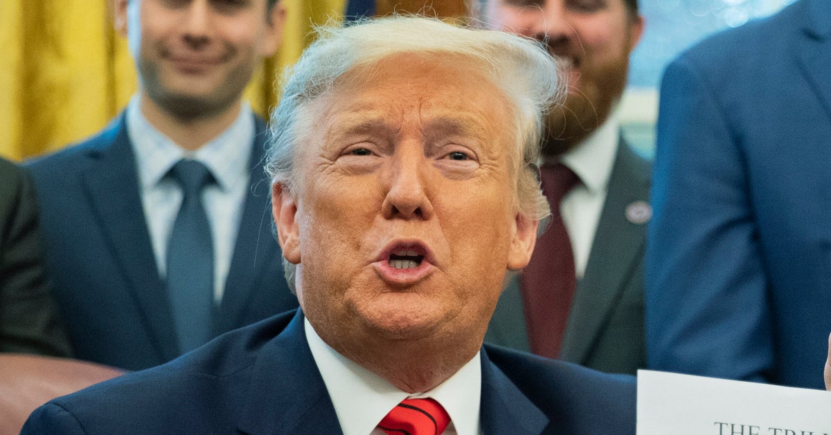 NextImg:Conservative Columnist Hits 'Savior Of The Right' Trump With A Harsh Truth