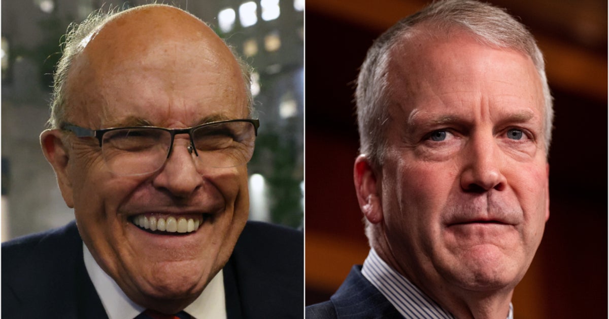 NextImg:GOP Senator Recalls 'Bizarre' Voicemail Rudy Giuliani Left Him By Accident