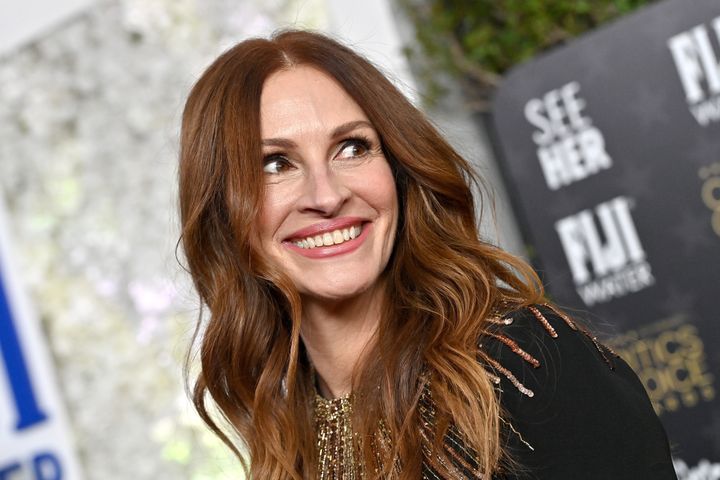 Julia Roberts' Latest Look Pays Homage to Her 'Pretty Woman' Character