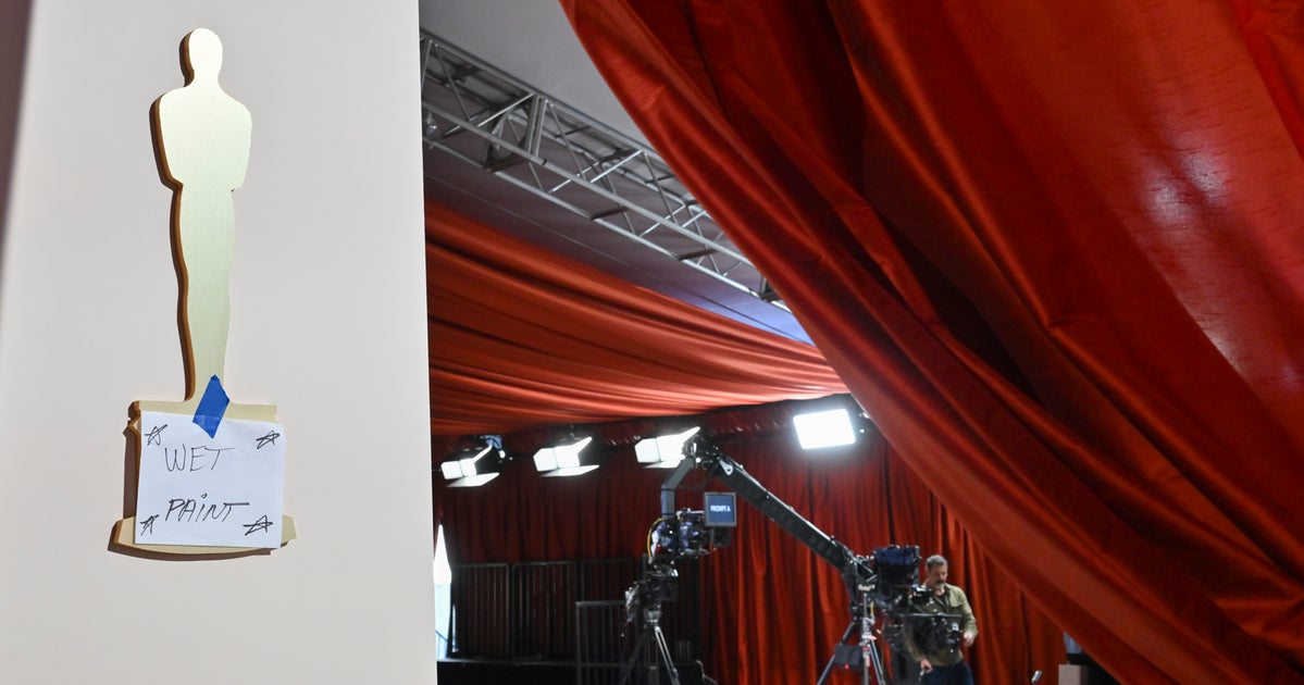 NextImg:The Oscars Are Expanding Accessibility To The Red Carpet This Year