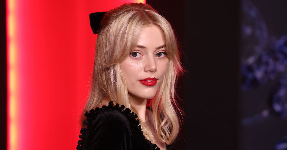 Stranger Things' Grace Van Dien Steps Back From Acting | HuffPost UK ...