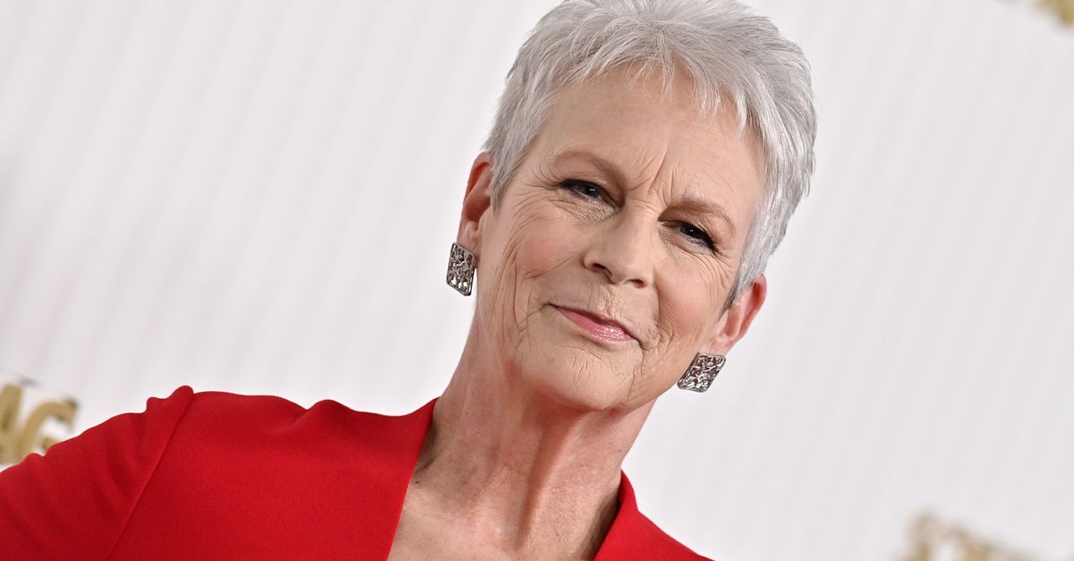 Jamie Lee Curtis Has A Controversial Concert Idea, And People Love It |  HuffPost Entertainment