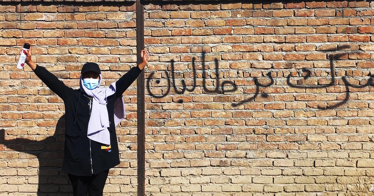 NextImg:One Afghan Woman Has Found A Unique Way To Protest The Taliban