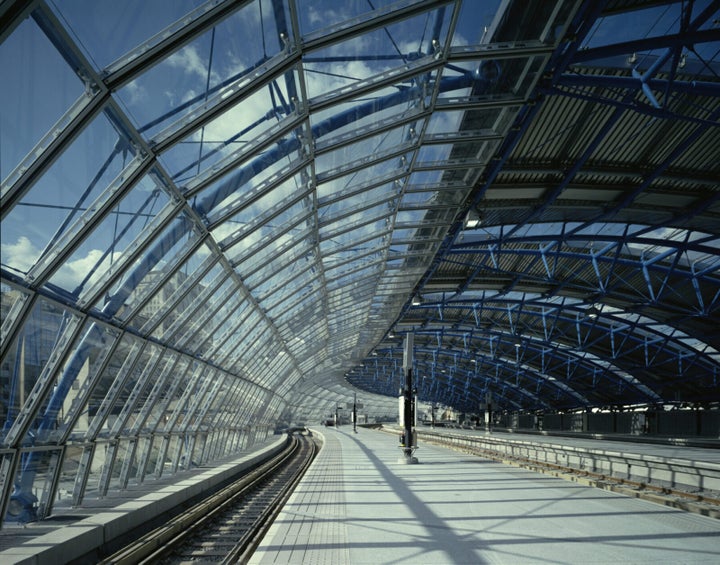 INTERNATIONAL TERMINAL WATERLOO