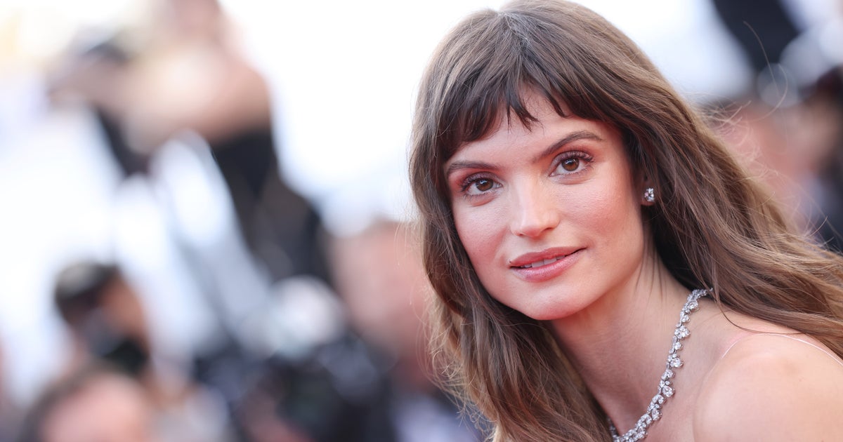 NextImg:Fans React After Charlbi Dean Shockingly Left Out Of Oscars 'In Memoriam' Tribute