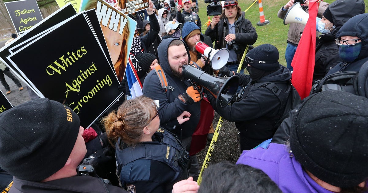 NextImg:Anti-Drag Movements Are Gathering Bigots Of All Flavors