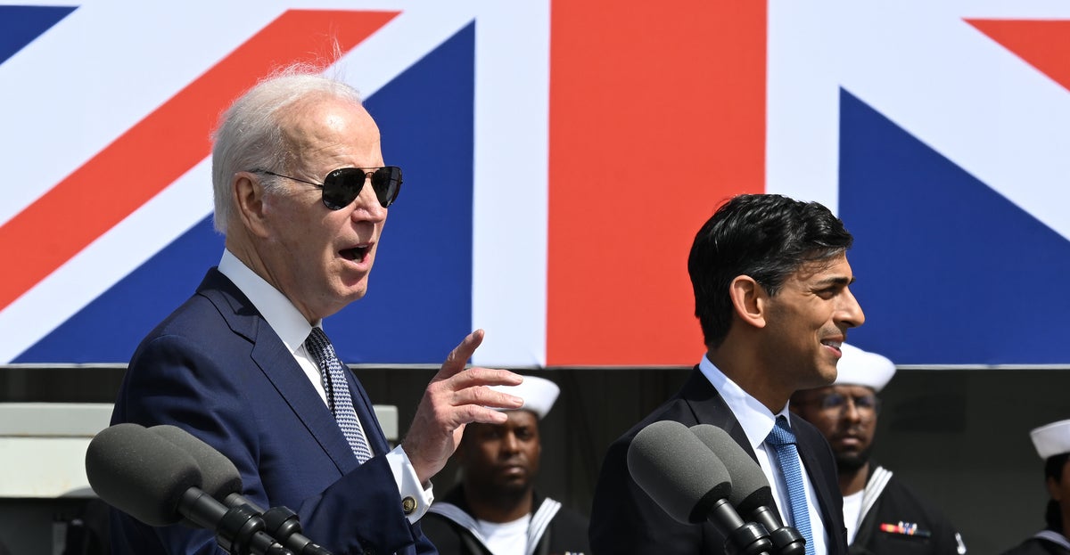 NextImg:Biden To Visit Northern Ireland For 25th Anniversary Of Good Friday Agreement