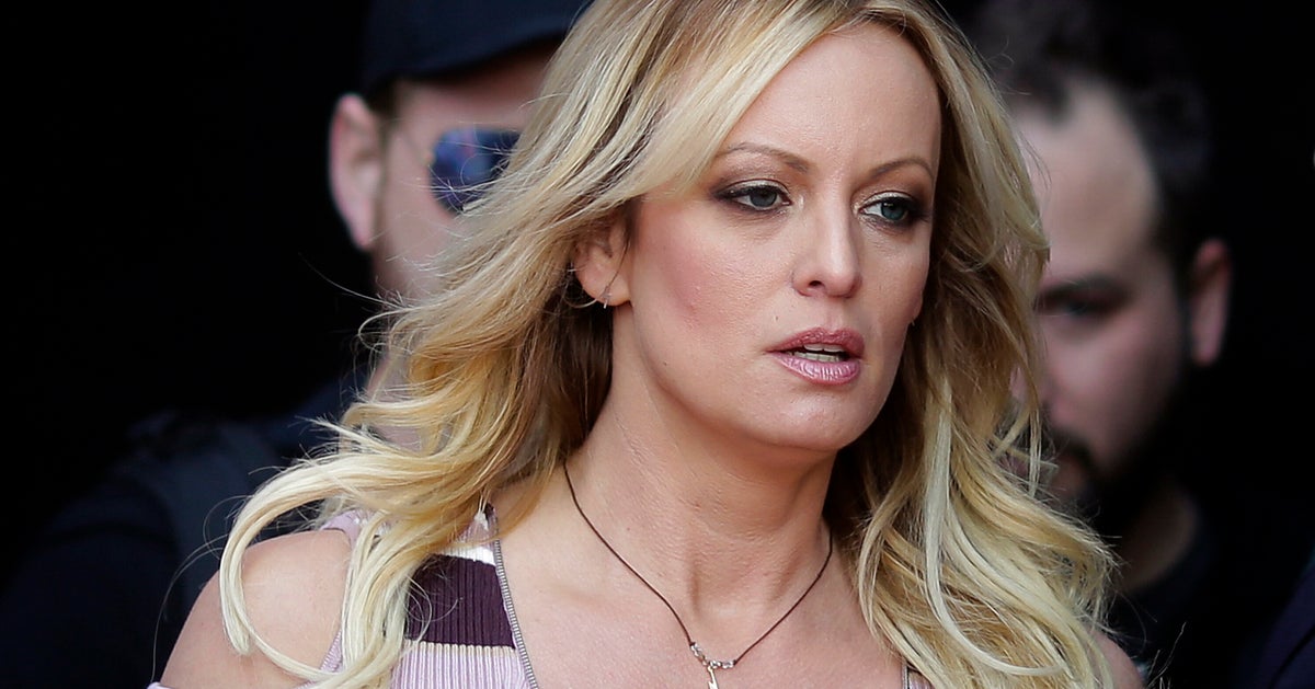 NextImg:Stormy Daniels Meets With Prosecutors Probing Trump Hush Money Payments