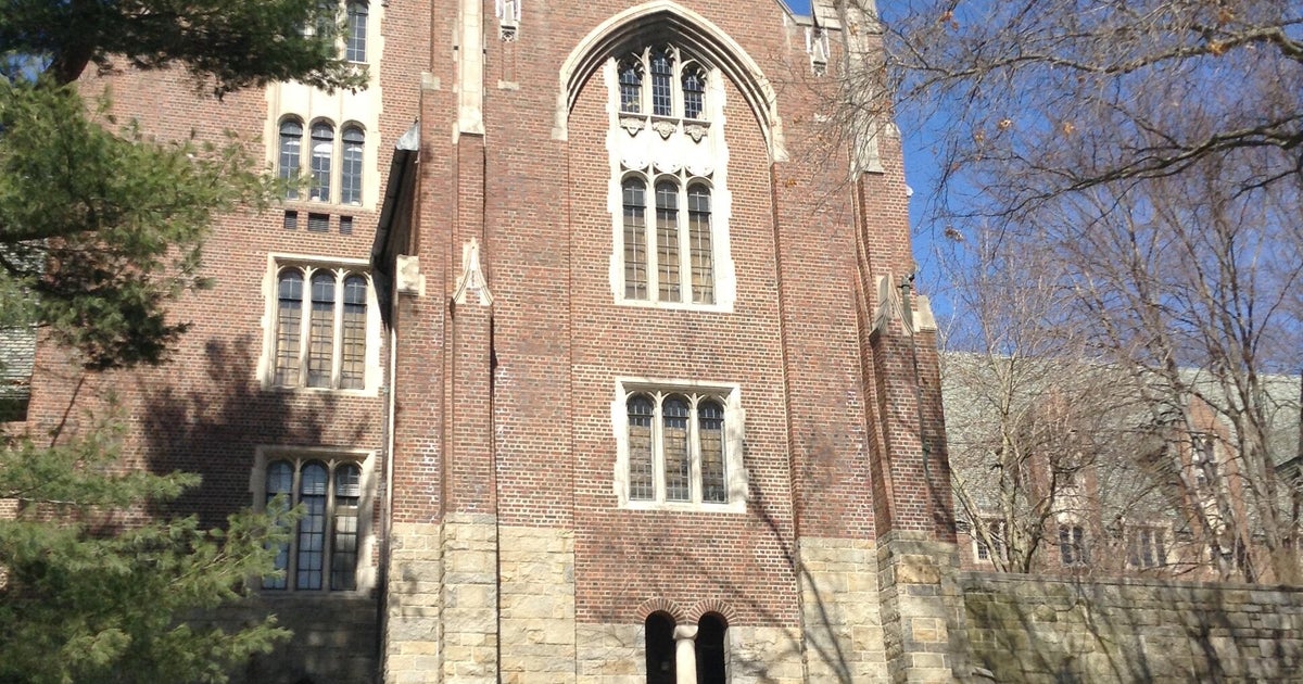 Wellesley Students’ Push For Gender-Inclusive Admission Rejected By School President Wellesley Students’ Push For Gender-Inclusive Admission Rejected By School President