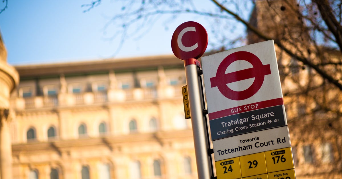 This London Bus Proposal Story Is Straight Out Of A Romcom - Vimarsana News