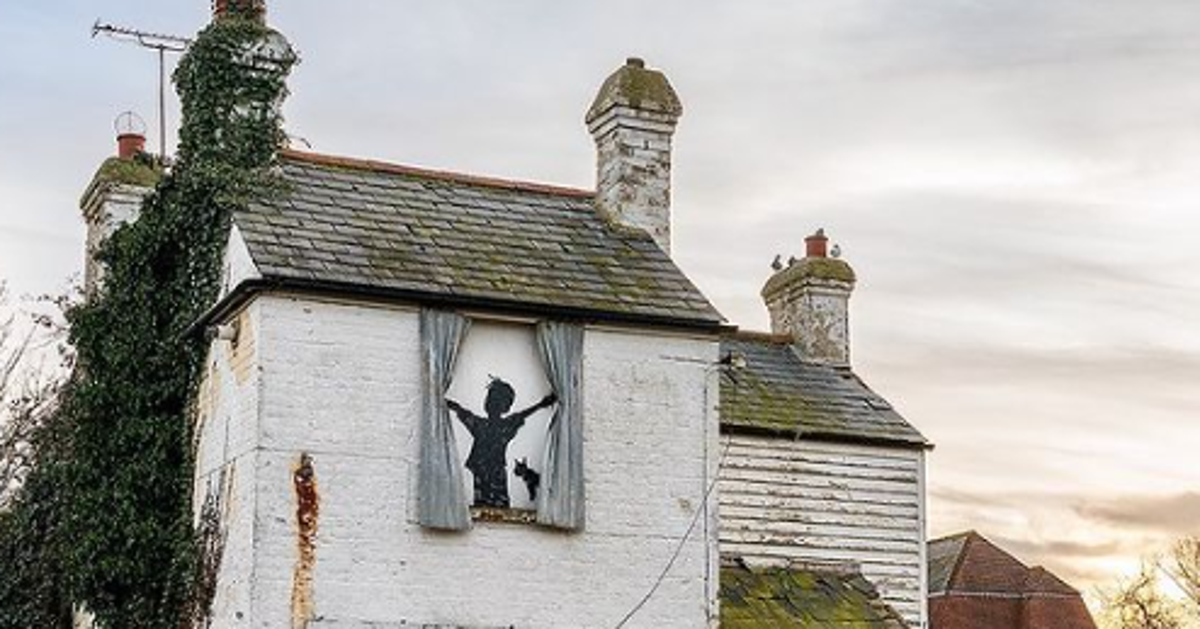 NextImg:'Made Me Feel Sick': Oblivious Construction Crew Obliterates New Banksy Art