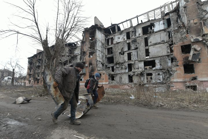 <strong>Damaged buildings in Mariupol, Ukraine.</strong>