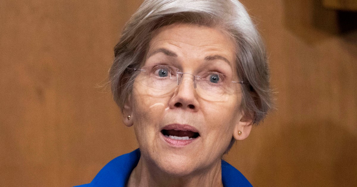 NextImg:Elizabeth Warren Says Jerome Powell Should No Longer Be Fed Chair