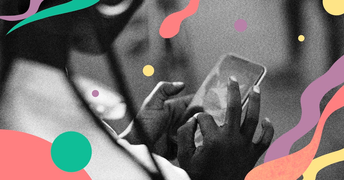 Should I Leave A Comment On Someone’s Grief-Stricken Social Media Post? Should I Leave A Comment On Someone’s Grief-Stricken Social Media Post?