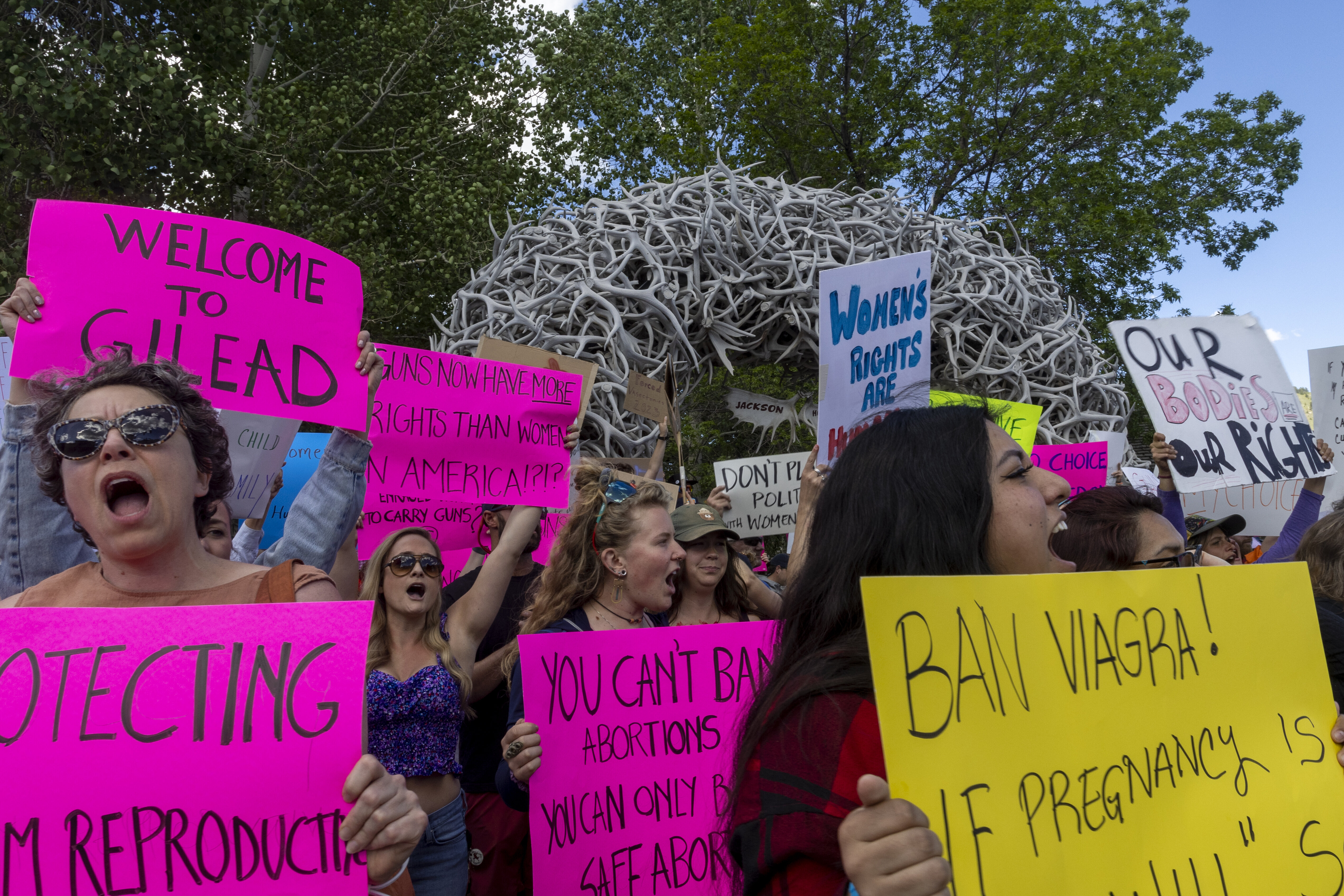 Judge Halts Wyoming Abortion Ban Days After It Took Effect | HuffPost ...