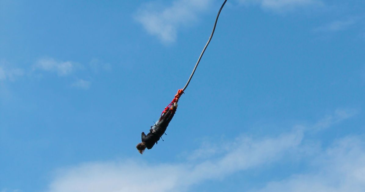 The bungee jumper’s cord snaps and he incredibly lives to tell the story