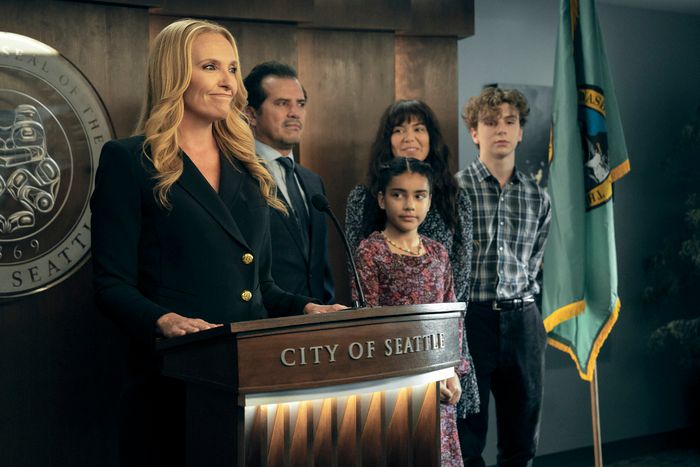 Toni with her character's on-screen family in The Power