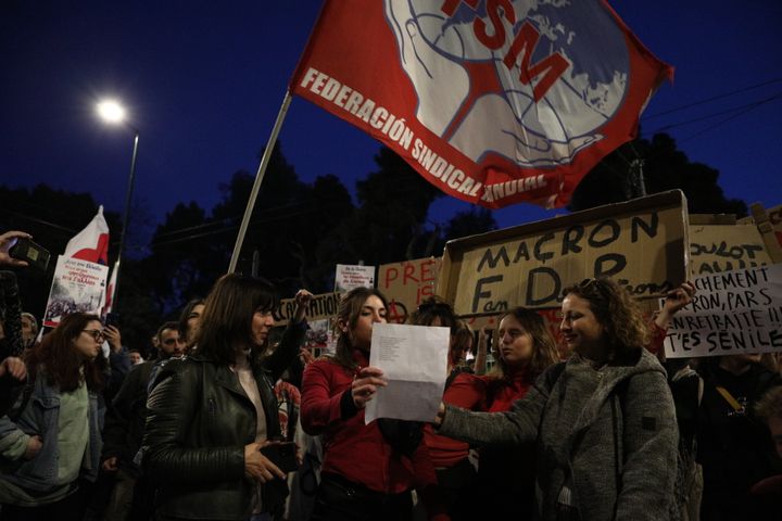 Συγκέντρωση στην πρεσβεία της Γαλλίας του ΠΑΜΕ για να εκφραστεί η αλληλεγγύη στους εργάτες της Γαλλίας. Πέμπτη 23 Μαρτίου 2023 (ΒΑΣΙΛΗΣ ΡΕΜΠΑΠΗΣ / EUROKINISSI)