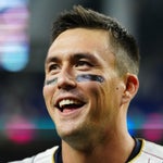 WBCロスの皆さんへ。我らがヌートバー選手は「スーパースター」となってカージナルスに合流。キャンプ地には「たっちゃん」の声援