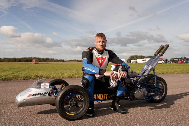  Freddie Flintoff on a motorised trike during filming of Top Gear.