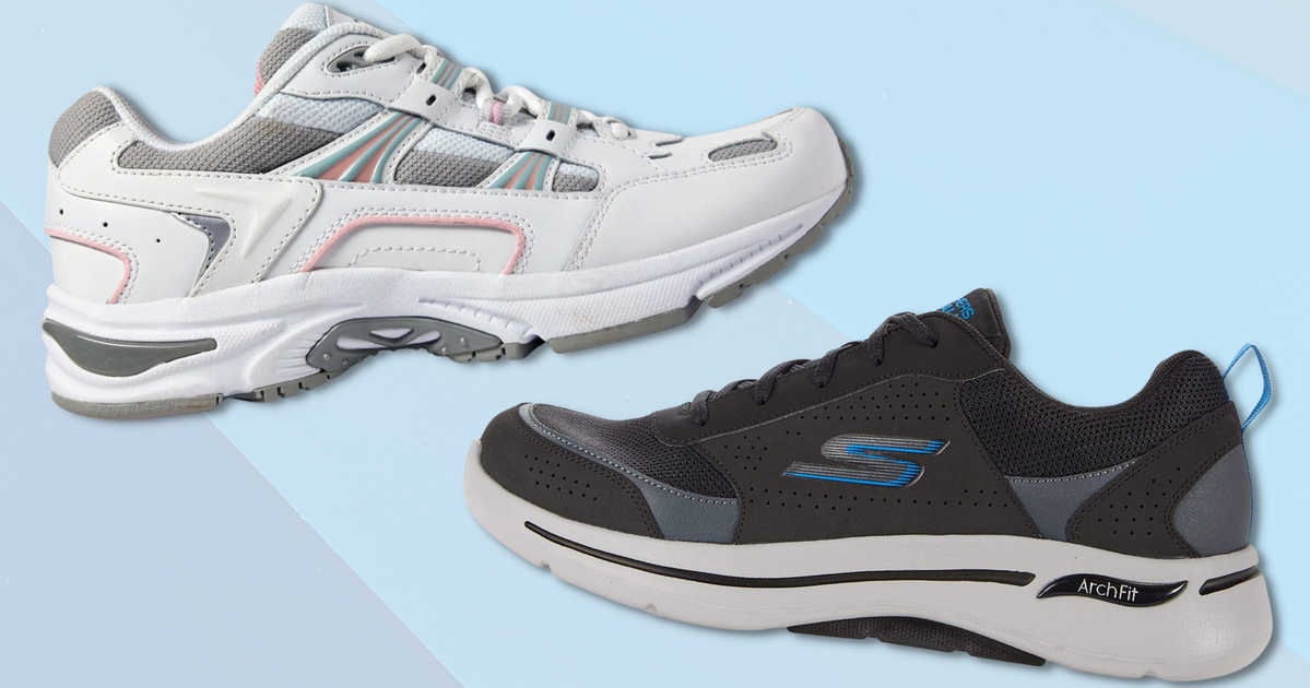 NextImg:The Best Walking Shoes For Older Adults, According To Podiatrists