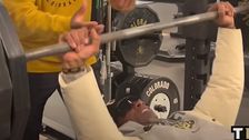 

    Deion Sanders Humiliates His Son In Bench Press And Makes The Coolest Exit

...
