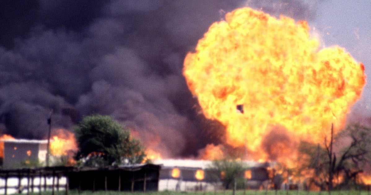 NextImg:Cult Pastor Says Trump Making ‘Statement’ With Waco Rally