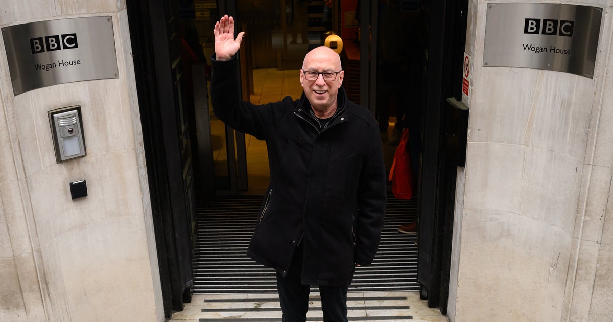 Photo of Ken Bruce Admits ‘Disappointment’ Over How His Radio 2 Exit Played Out