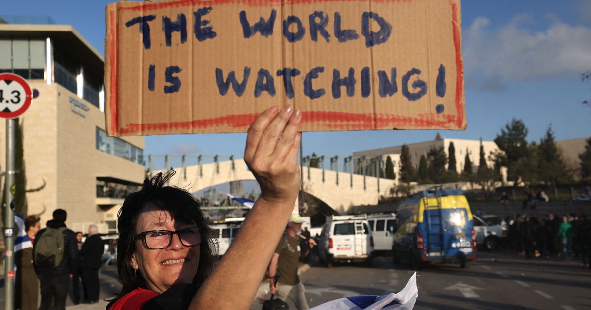 NextImg:Israeli Embassies Close To Challenge Netanyahu Power Grab