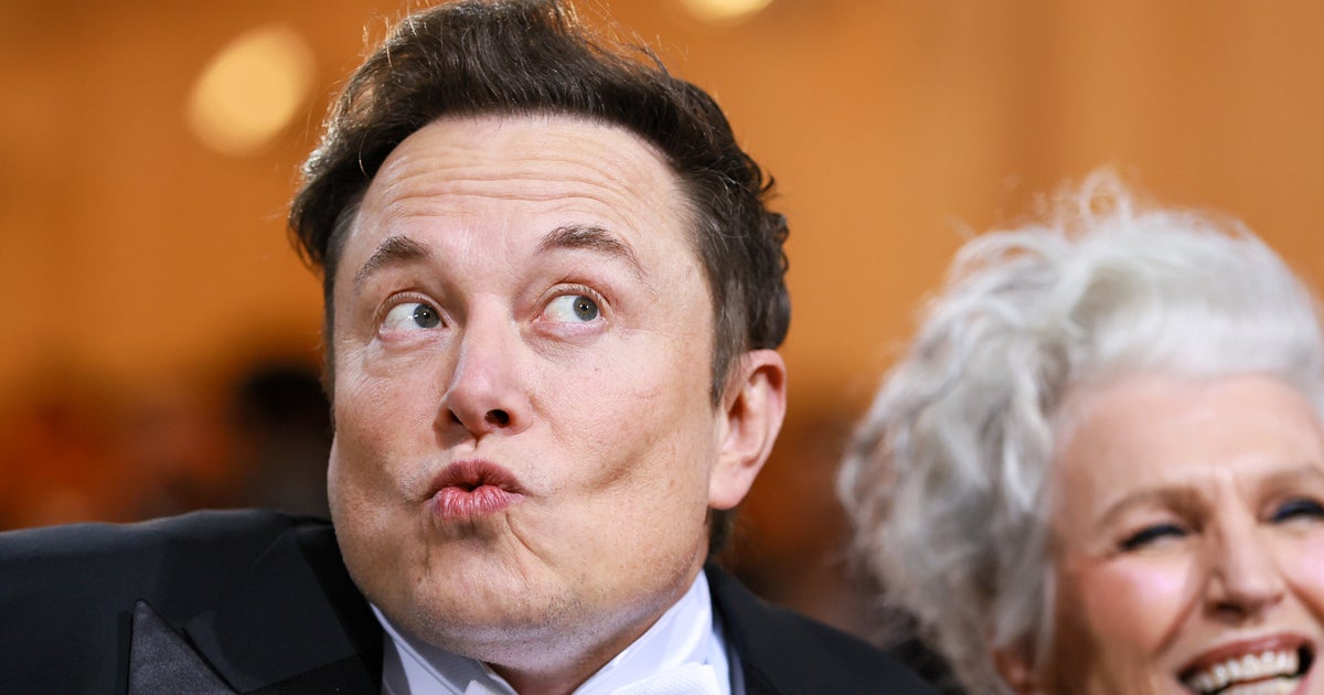 NextImg:Twitter's Value Has Plummeted Since Elon Took Over, Elon Says