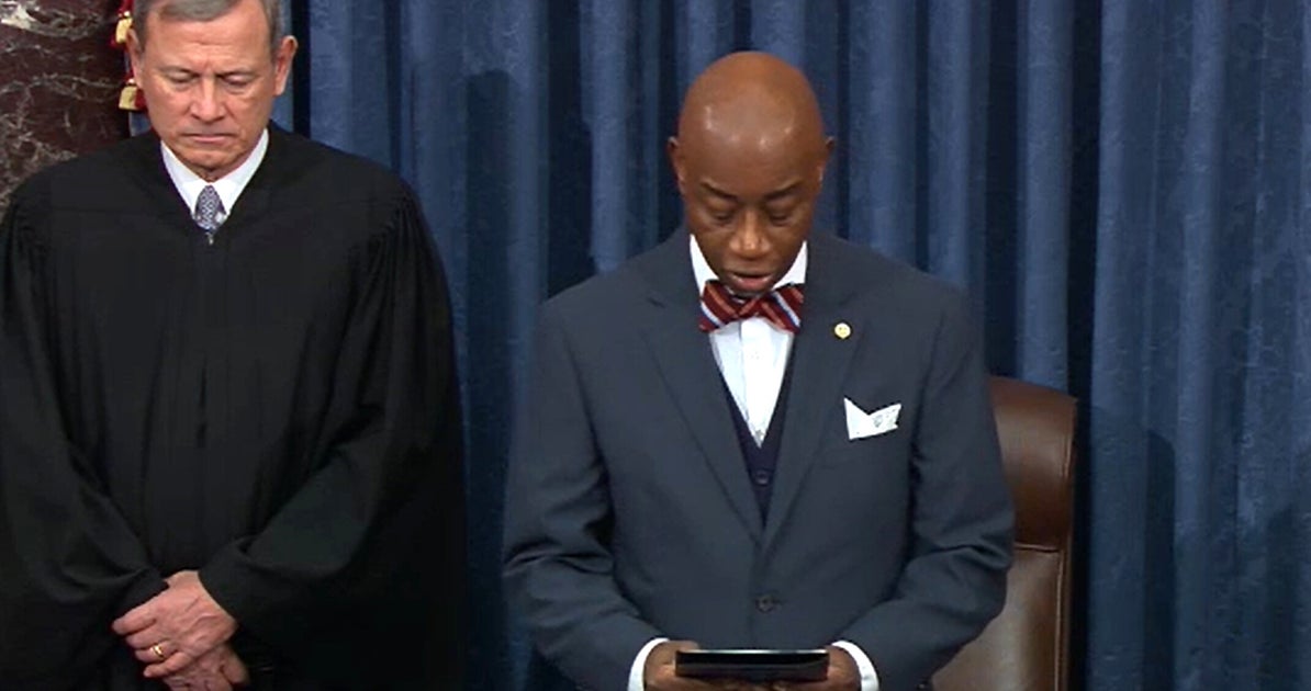 The Man Who Leads Senate Prayer Is Fed Up With ‘Thoughts And Prayers’ The Man Who Leads Senate Prayer Is Fed Up With ‘Thoughts And Prayers’