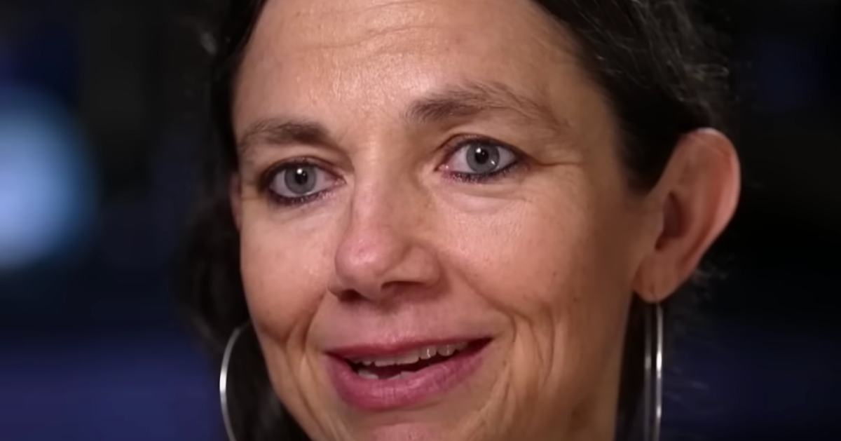NextImg:Justine Bateman Dismisses Plastic Surgery: 'My Face Represents Who I Am'