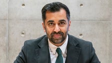  Scotland Elects Its First Muslim Leader
