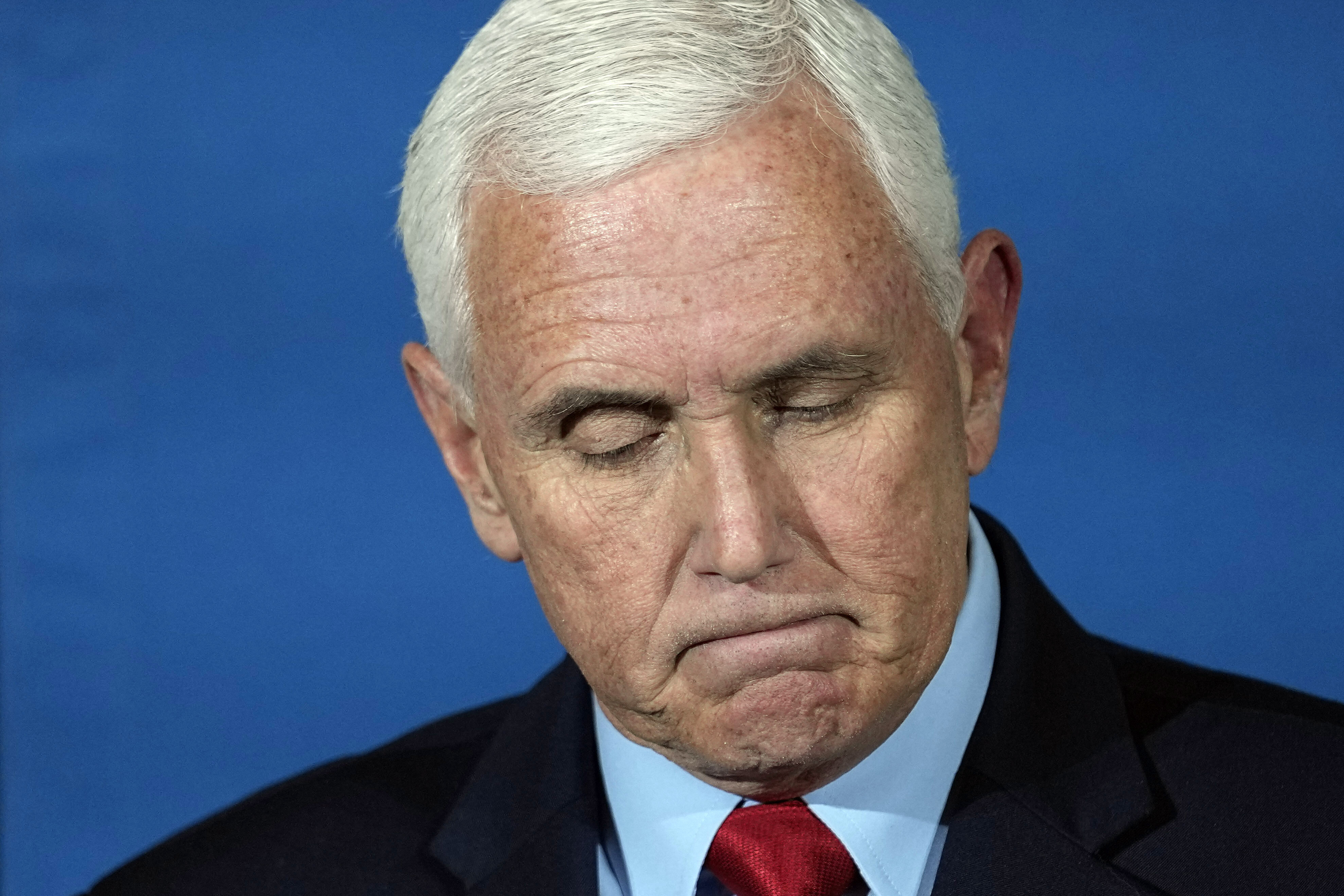 AP Report: Judge Rules Pence Must Testify Before Grand Jury - TrendRadars