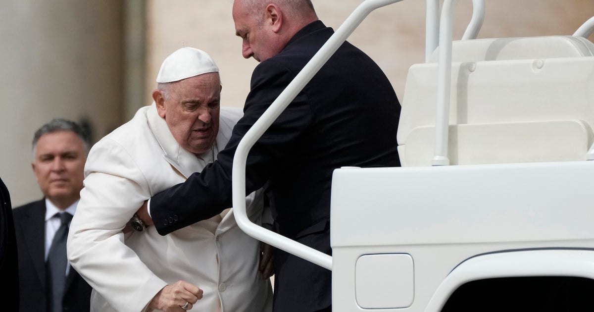 NextImg:Pope Francis Goes To Hospital, Cancels Audiences For 2 Days