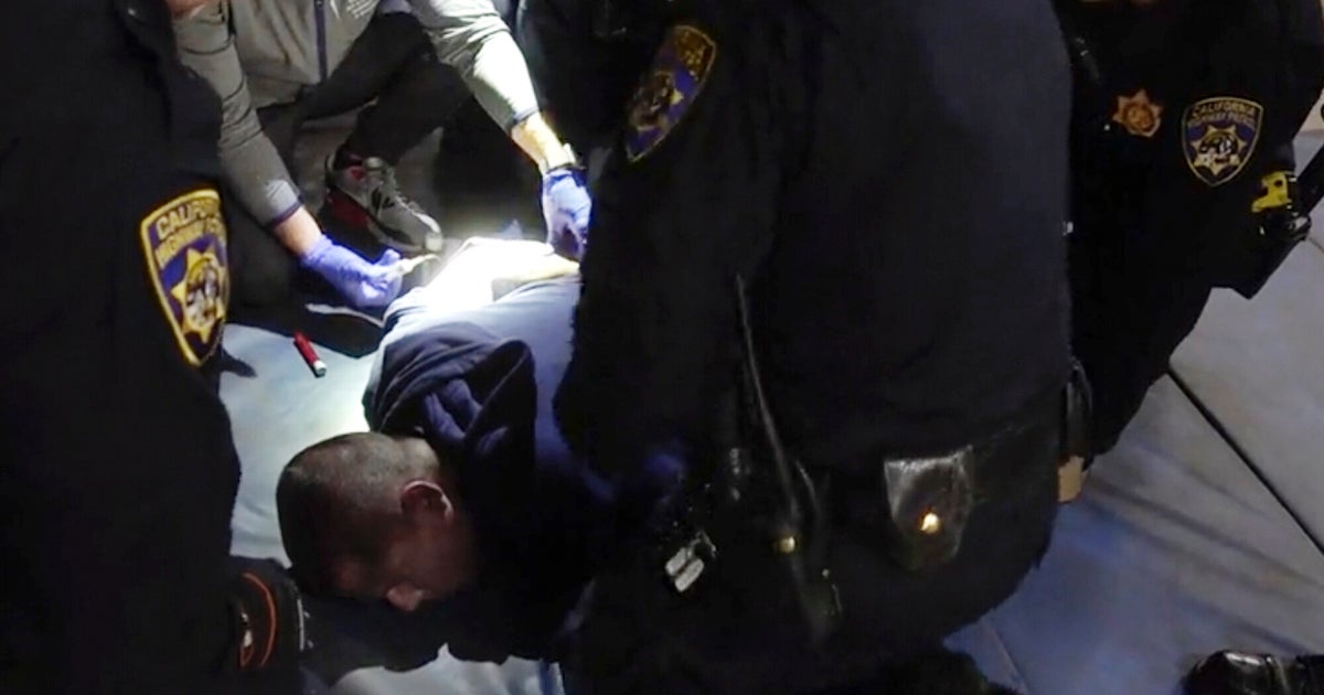 NextImg:7 California Officers Charged In Death Of Man In Custody