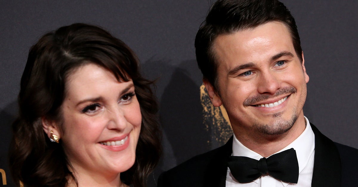 NextImg:Jason Ritter Says Alcoholism Nearly Derailed Relationship With Now-Wife Melanie Lynskey