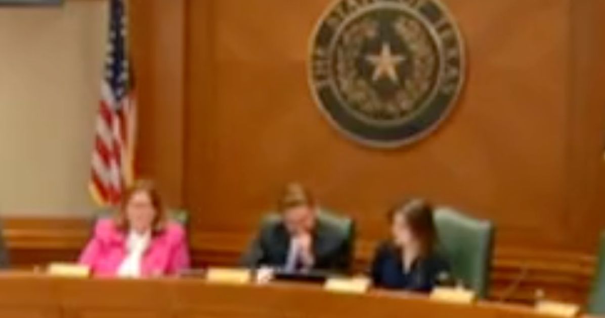 Texas Republican falls for old dirty fake name prank at hearing