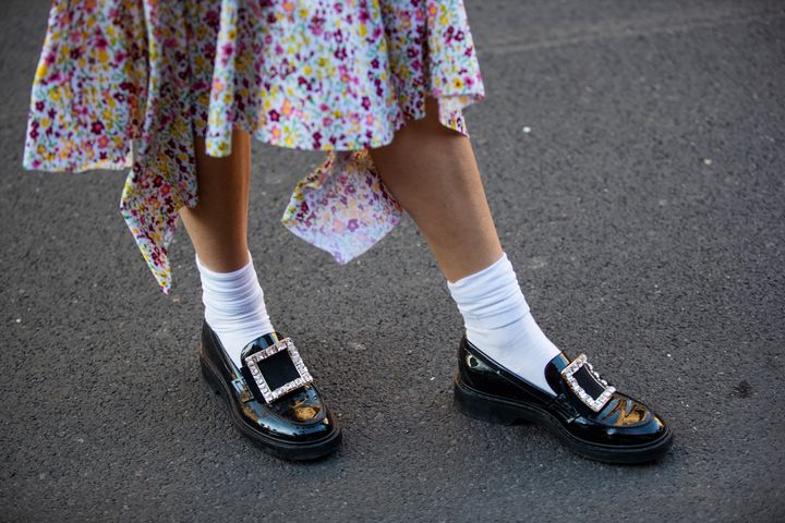 The Best Women's Socks To Wear With Loafers, According To A Stylist ...