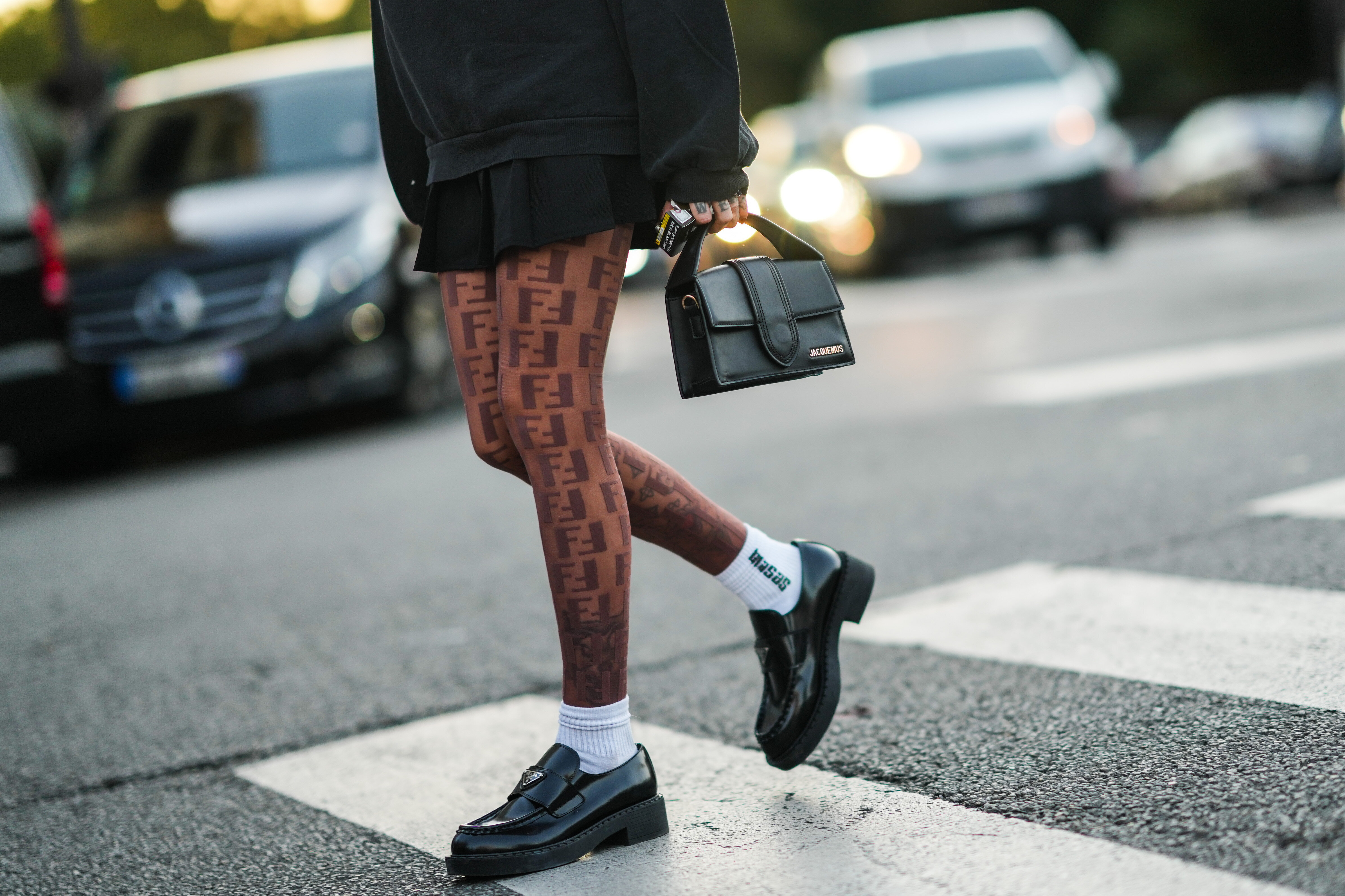 FUTURO™ Trouser Socks for Women, Mild Compression | 3M United States