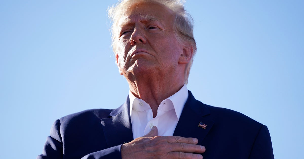 Trump’s Team Is Reportedly Sick Of His ‘Loudmouth’ Lawyer Trump’s Team Is Reportedly Sick Of His ‘Loudmouth’ Lawyer